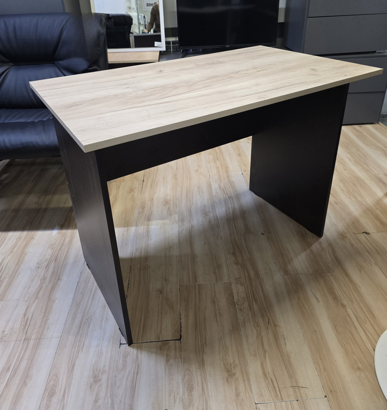 Стол офисный 1200